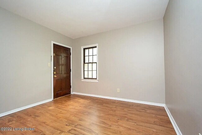 Building Photo - Charming 1 bed, 1 bath apartment in old louisville.
