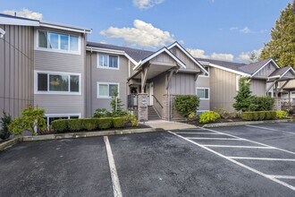 Building Photo - 2bd/1.75ba Bellevue Condo