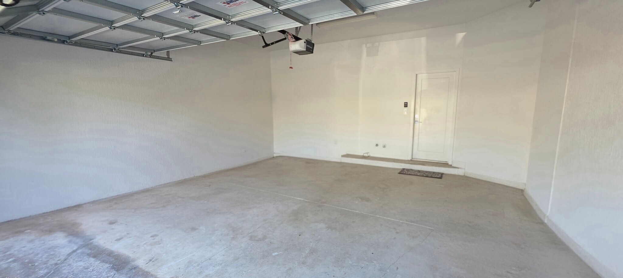 Building Photo - 4971 Whispering Way
