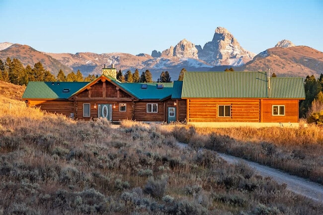 Building Photo - 10455 Rammell Mountain Rd