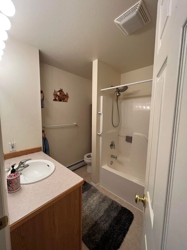 Building Photo - 2655 Toney Dr