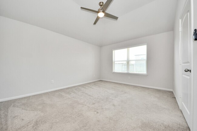 Building Photo - 3113 Foresail Ln