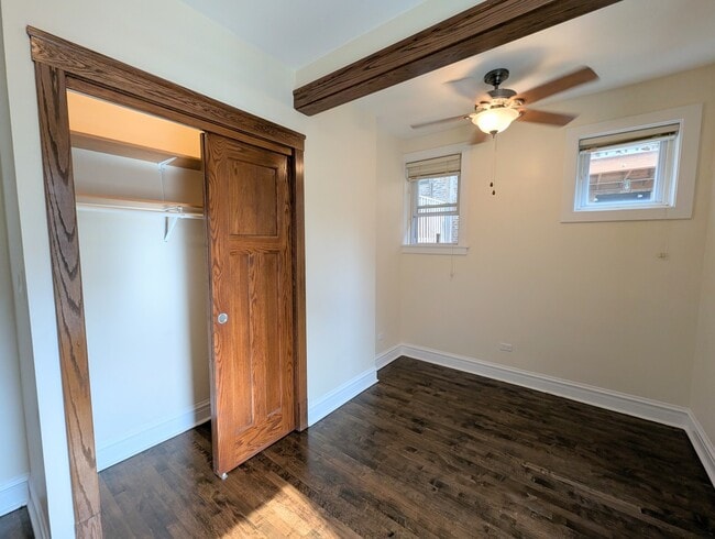 Building Photo - 1407 W Winona St