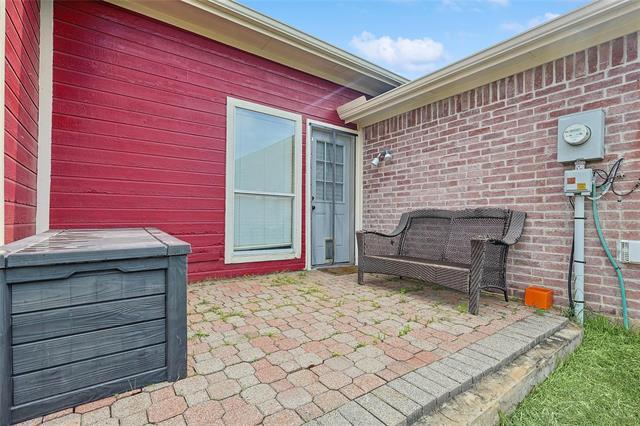 Building Photo - 3124 Creekside Dr