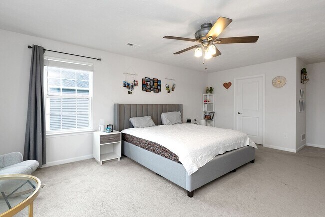 Building Photo - Spacious 4BR House in South Lebanon