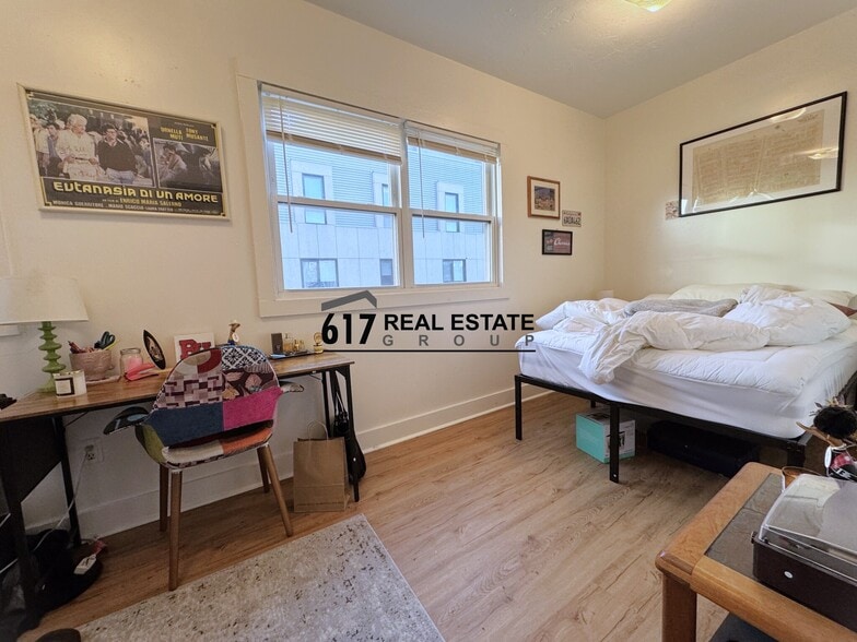 Building Photo - 7 Gardner Terrace