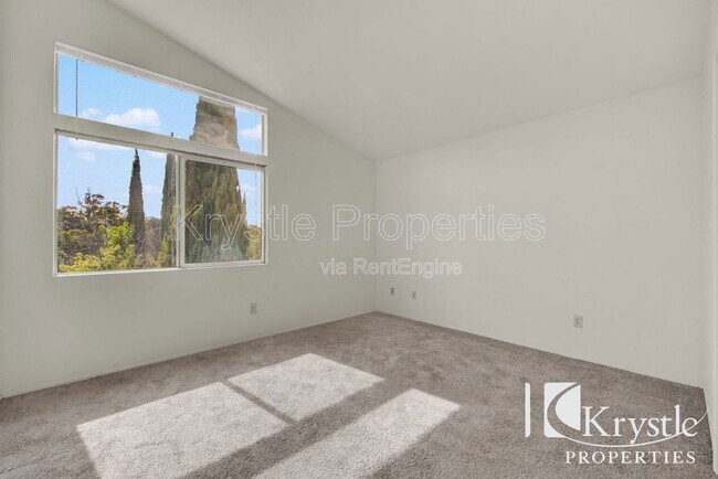 Building Photo - 267 Quartz Ln