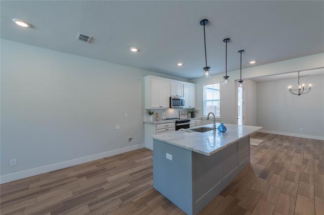 Building Photo - 9612 Sullivan Ln