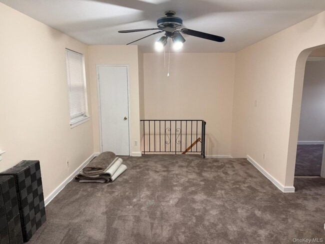 Building Photo - 260-67-260-75 75th Ave