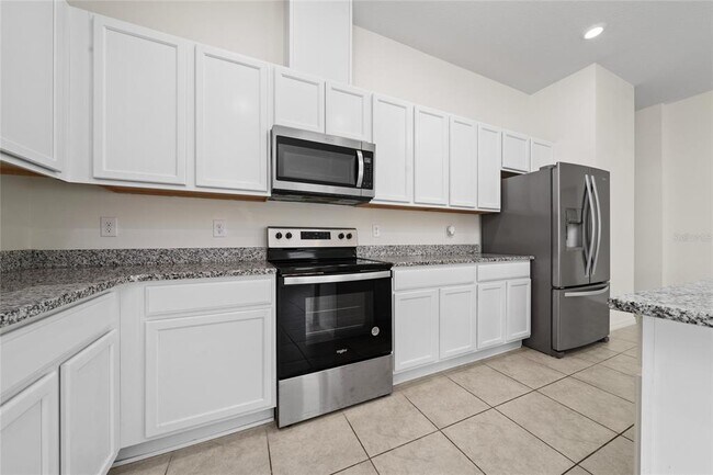 Building Photo - 9061 Oscraft Dr