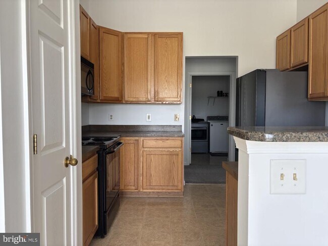 Building Photo - 594 Hopkins Landing Dr
