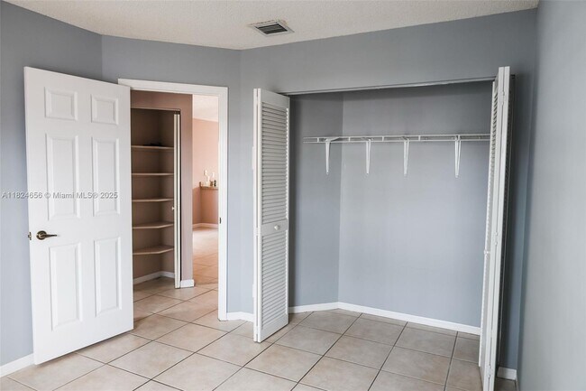 Building Photo - 8011 SW 158th Ave