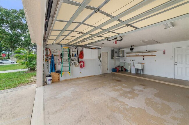 Building Photo - 4243 Chipmunk Dr