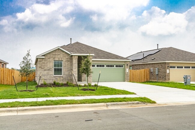 Building Photo - 157 Seminole Dr