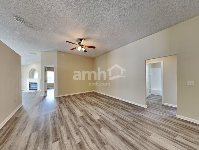 Building Photo - 1157 Windy Willows Dr