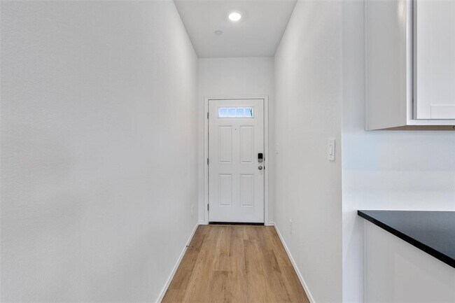 Building Photo - 164 Cinnabar Ln