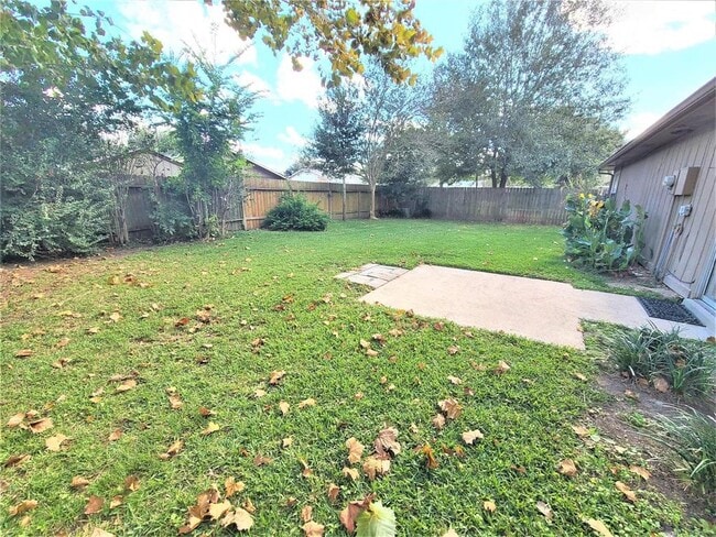 Building Photo - 915 Valley Ranch Dr