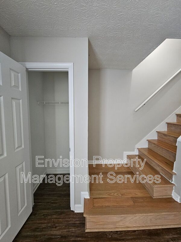 Building Photo - 2638 Fieldstone View Ln SE