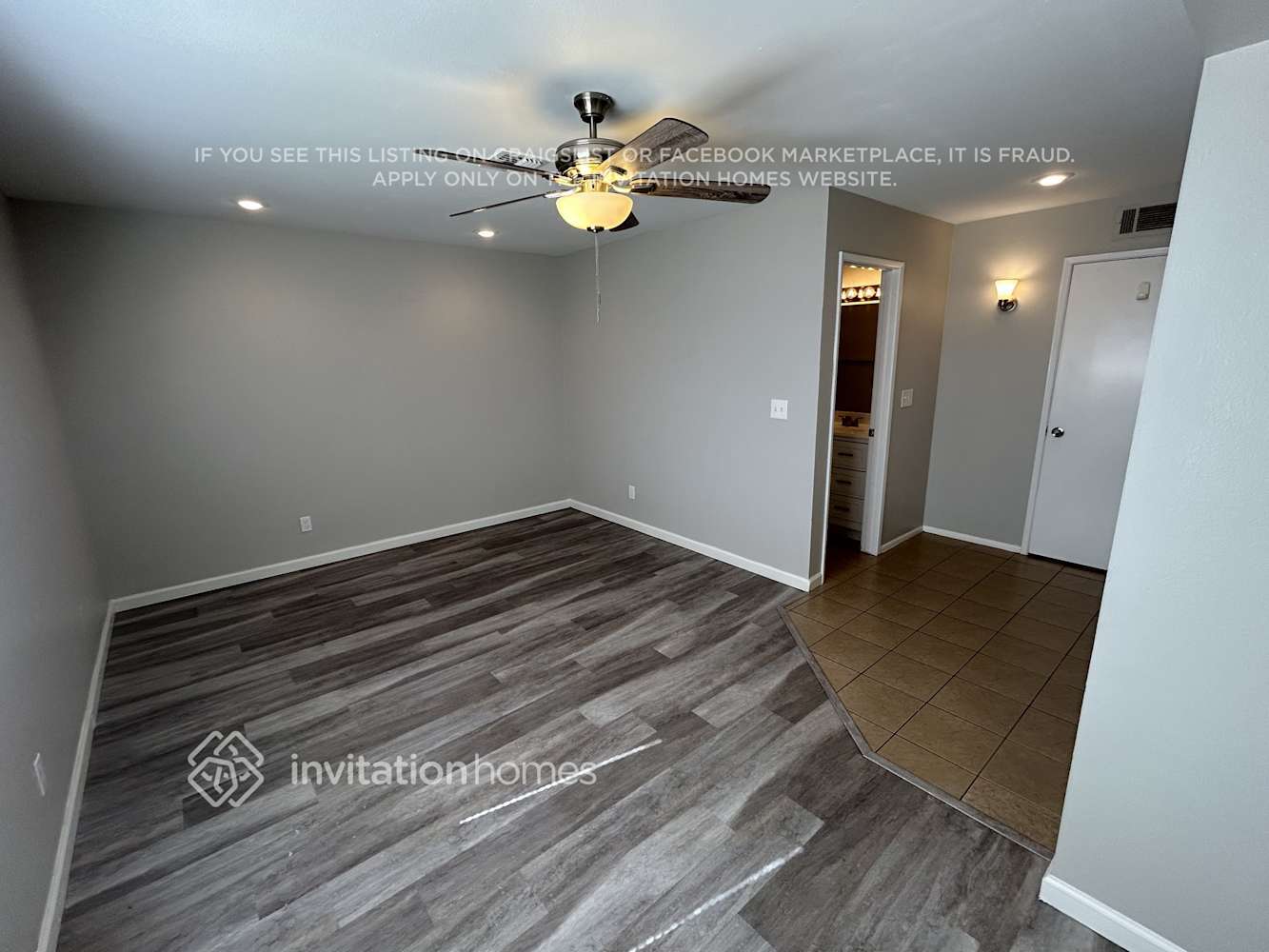 Building Photo - 5623 W Brown St