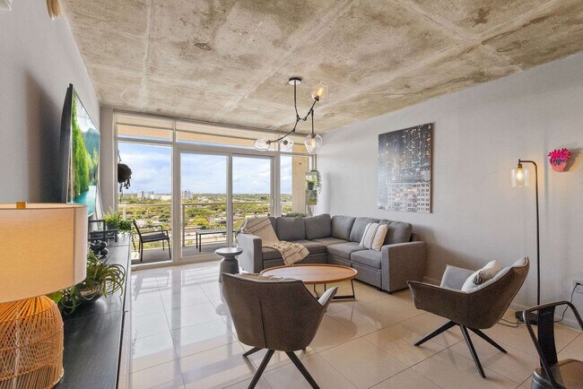 Primary Photo - 3250 NE 1st Ave