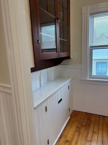 Building Photo - 92 Ashland, 2