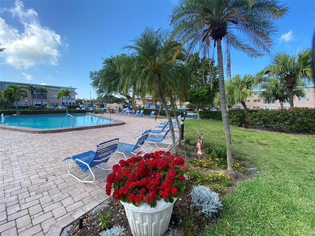 Building Photo - 6161 Gulf Winds Dr