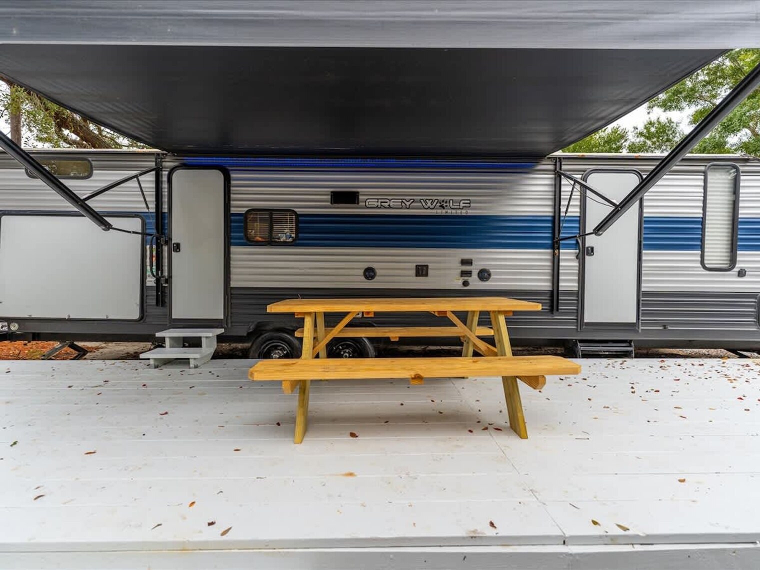 Building Photo - 1905 W St Louis St