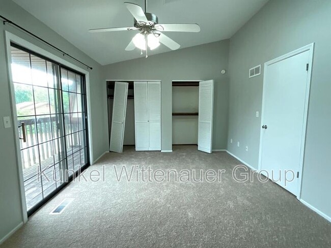 Building Photo - 932 Mace's Grove St