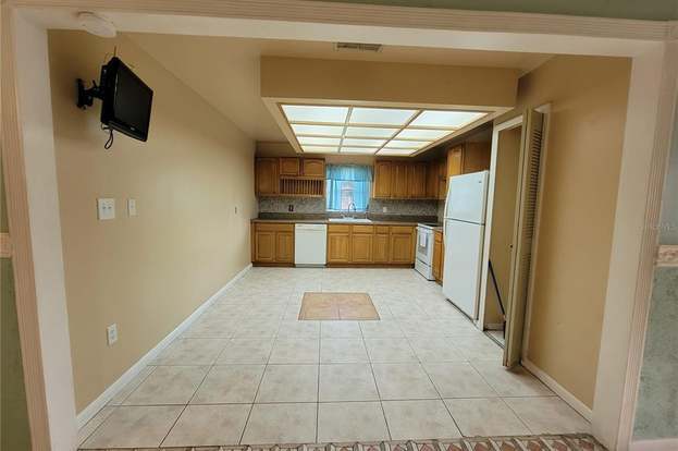 Building Photo - 7460 118th Terrace