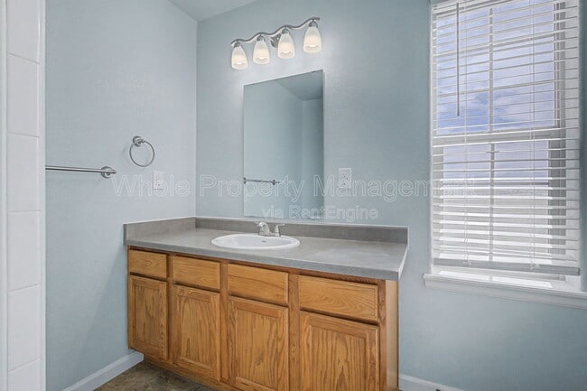 Building Photo - 5614 Bergamont Dr