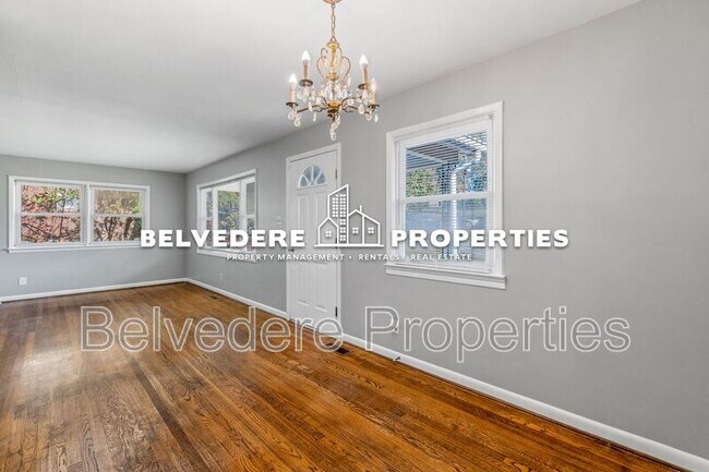 Building Photo - 504 Rosebriar Ct