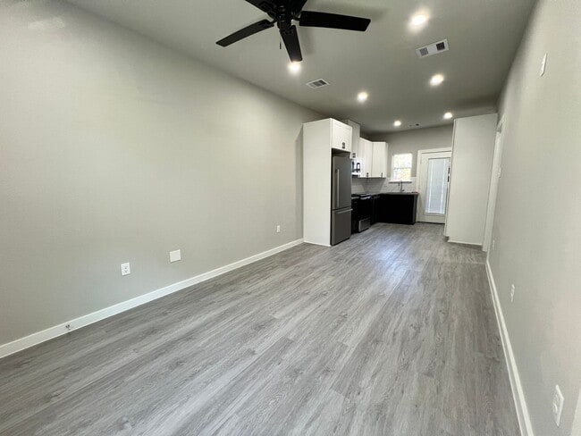 Building Photo - Brand new 3-bedroom, 3-bathroom townhome, ...
