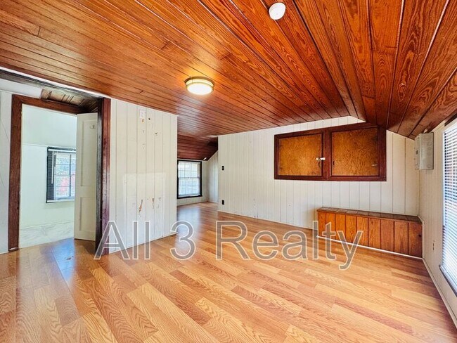 Building Photo - 603 Federal Dr