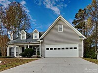 Building Photo - 815 Chatham Park Dr SW