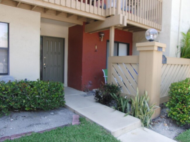 Building Photo - 12949 Pennypacker Trail