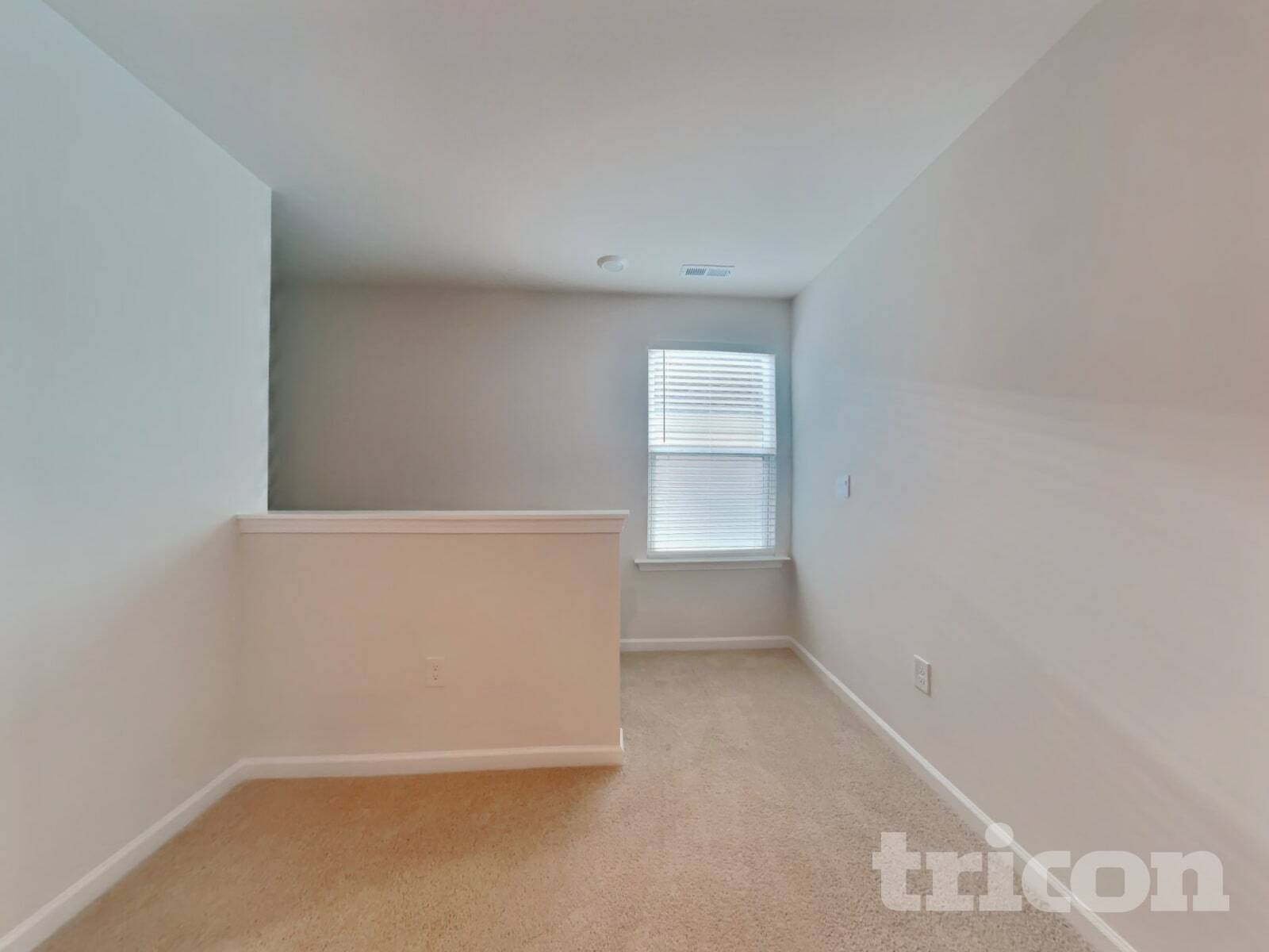 Building Photo - 160 Global Ave