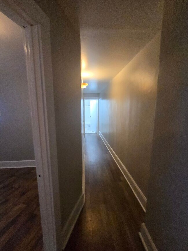 Building Photo - Spacious 2-Bedroom Home Near Sherman Drive & Downtown Indianapolis