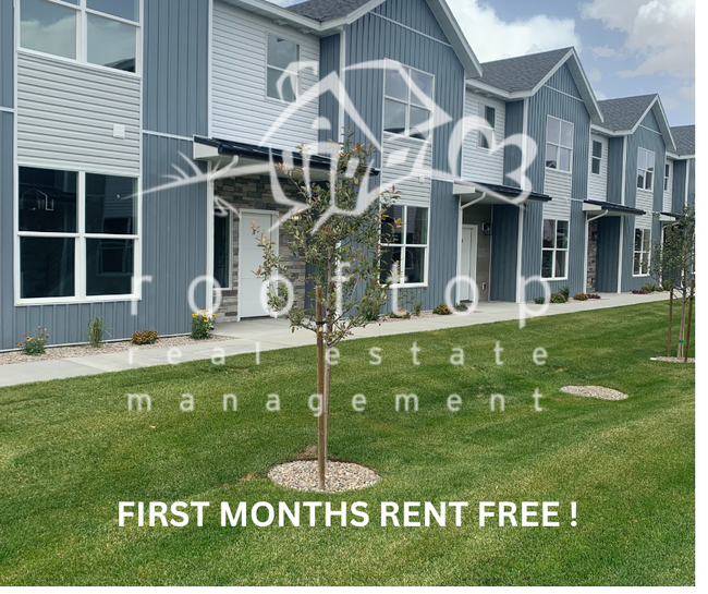 FIRST MONTHS RENT FREE FOR 4 BDRM UNITS - 5560 Trueman St