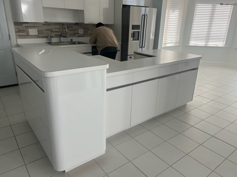 Building Photo - 4740 Friendship Ave