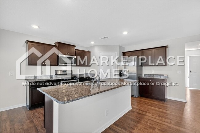 Building Photo - 829 Greene Mdw Dr