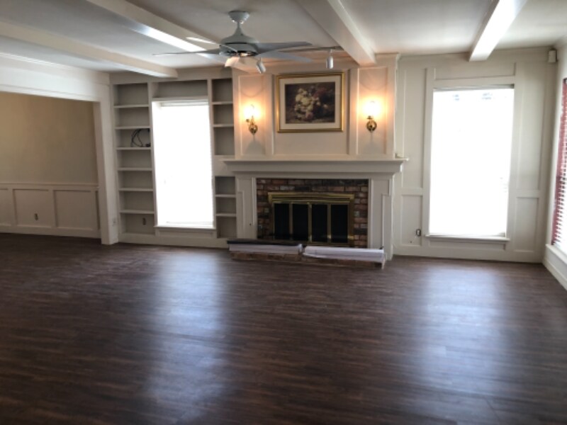 Building Photo - 4816 Gretna Green Ln