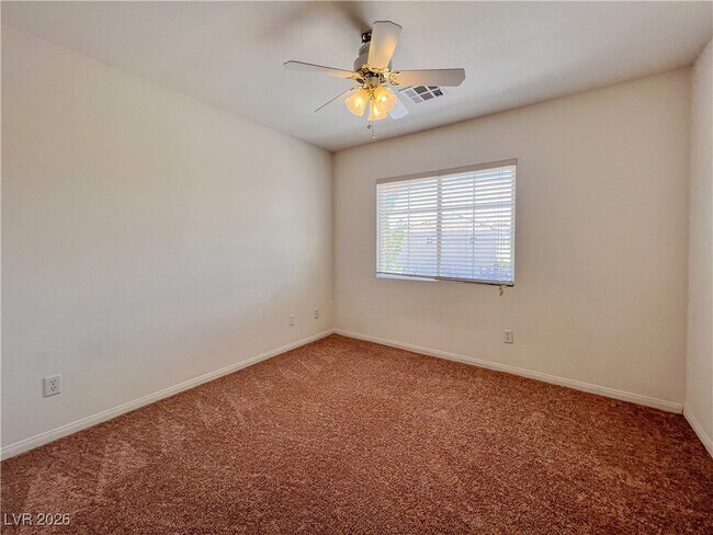 Building Photo - 10789 S Osage Winter St