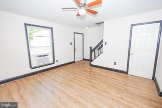Building Photo - 32 Beau Rivage Dr