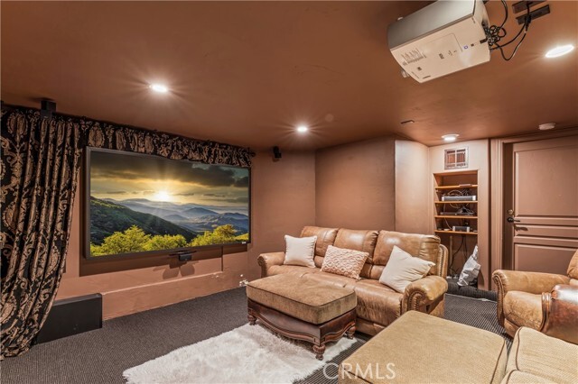 Building Photo - 1276 Kodiak Dr