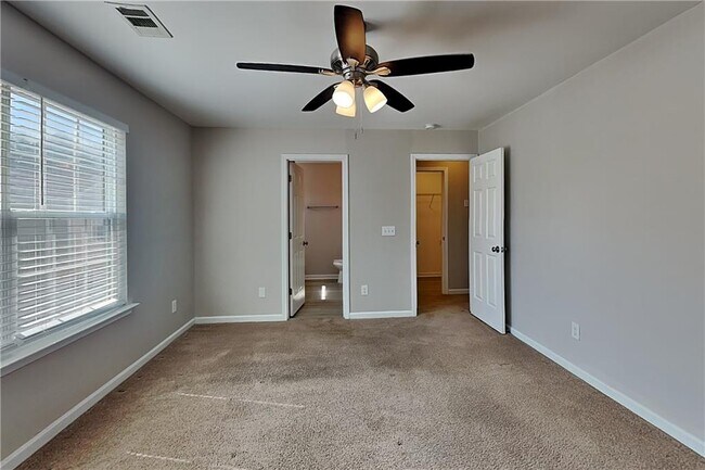 Building Photo - 324 Hiawassee Dr