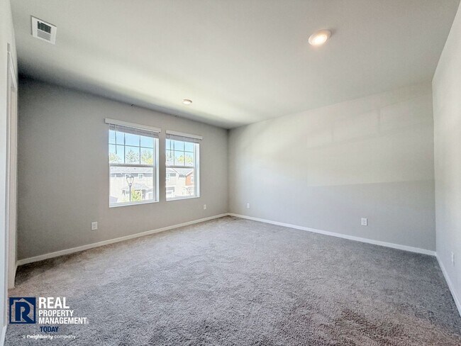 Building Photo - Brand-New 3BR Town Home Near JBLM | Bonus Loft, 2-Car Garage & Modern Finishes