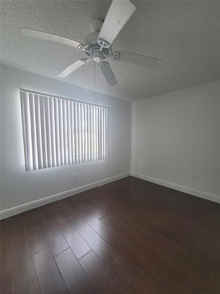 Building Photo - 4374 NW 9th Ave