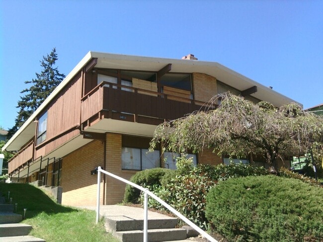 Primary Photo - 3403 22nd Ave W