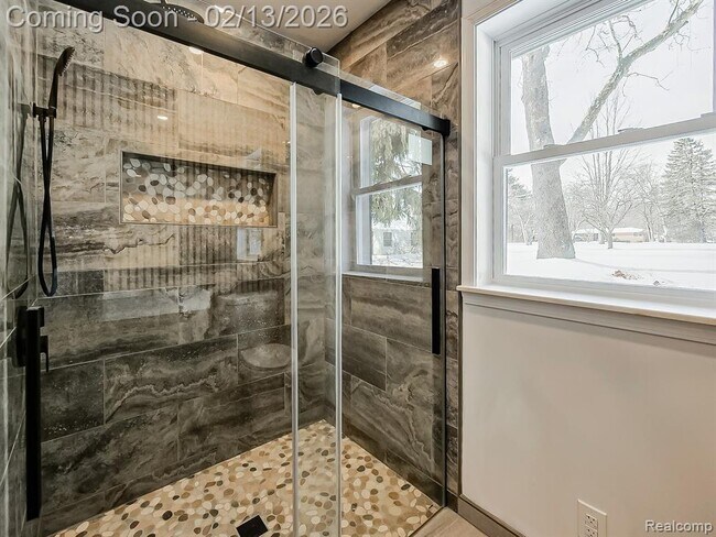 Building Photo - 25330 Brookview St