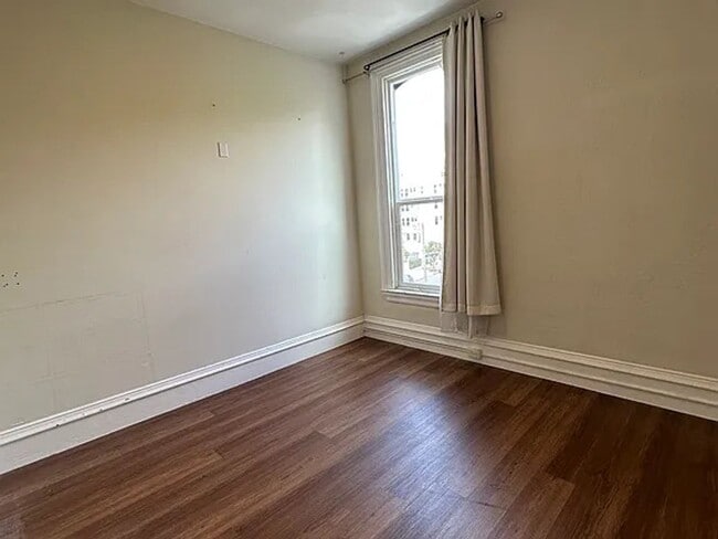 Building Photo - Pacific Heights Studio for Rent!